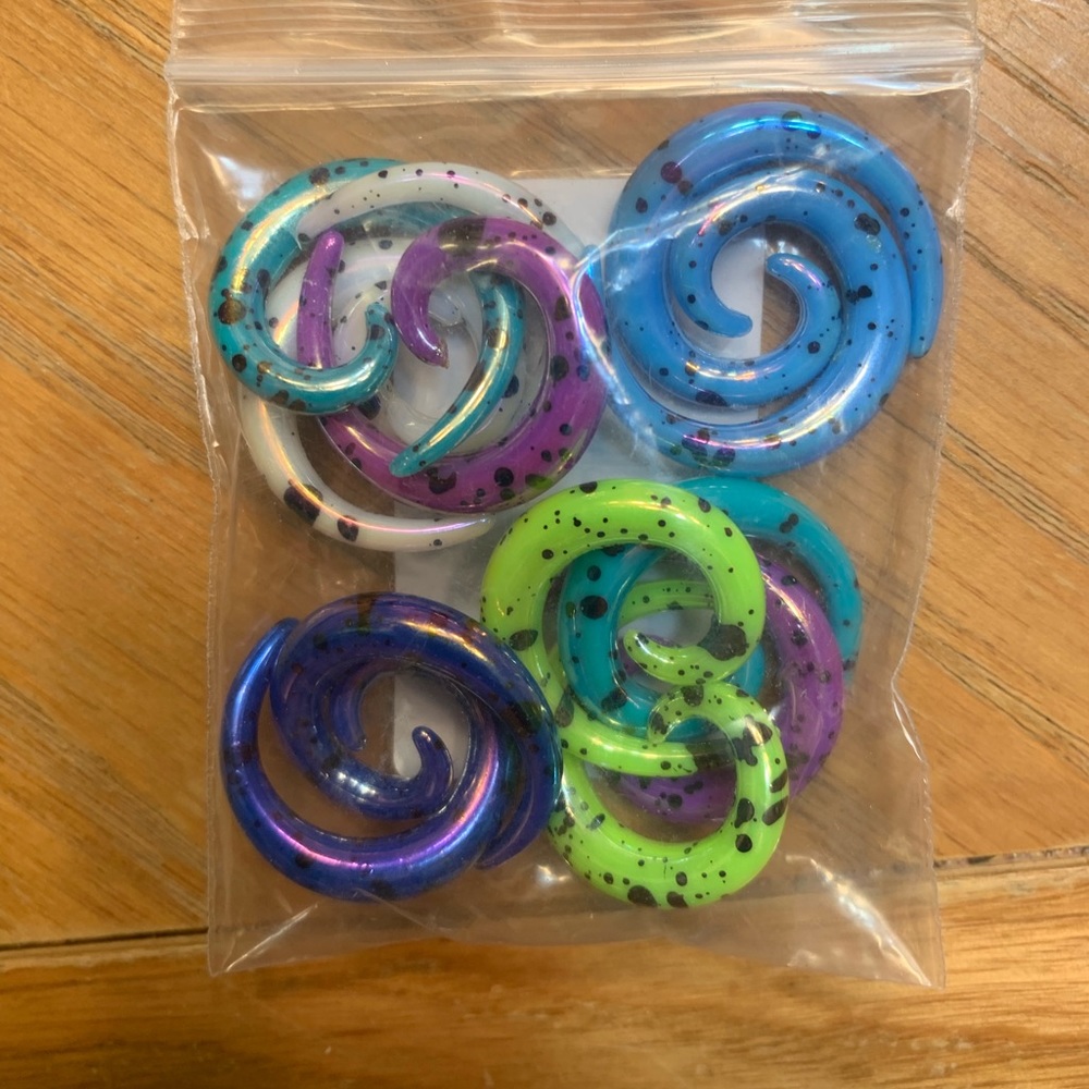 3 sets of Plugs brand new